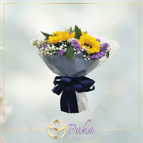 ช่อดอกไม้ พลอยเพชรรัตน์ 15 ช่อดอกไม้มีโทนสีเหลือง จากดอกทานตะวัน ช่อดอกไม้สด พวงหรีด พวงมาลา พวงหรีดดอกไม้สด ร้านดอกไม้สด ขายดอกไม้ pakaflorist